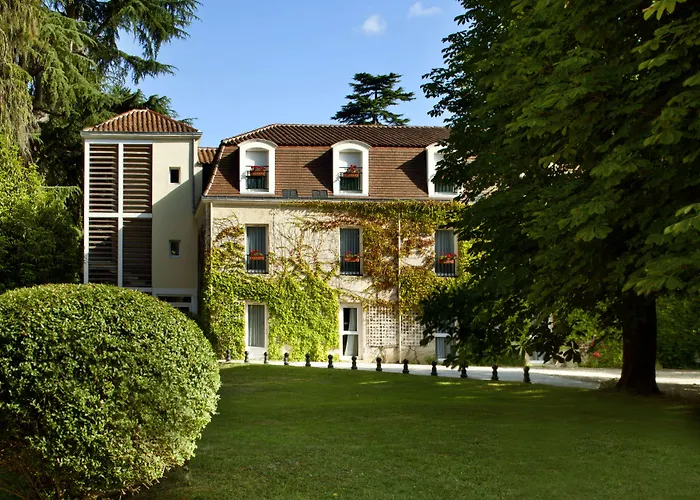 Chateau Des Reynats
