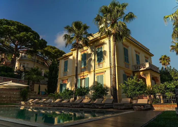 Alaxia Exclusive Apartments