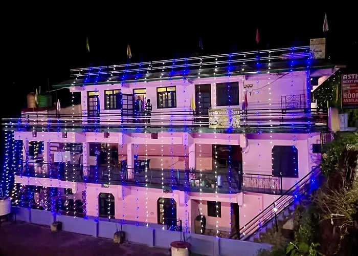 Astha Guest House
