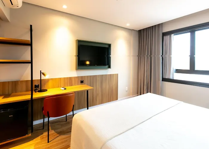 Monaro Hotel Guapore