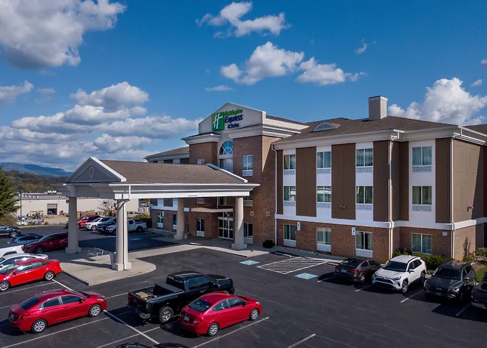Holiday Inn Express & Suites Lebanon By Ihg