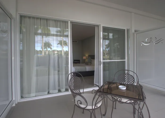Grand Pacific Hotel