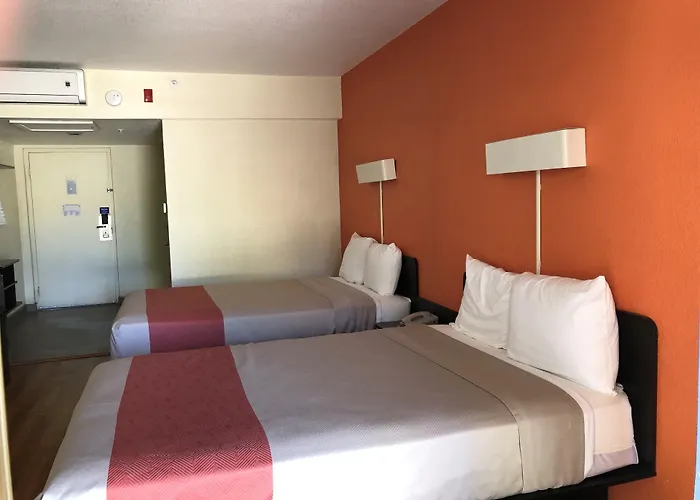 Days Inn By Wyndham Brawley