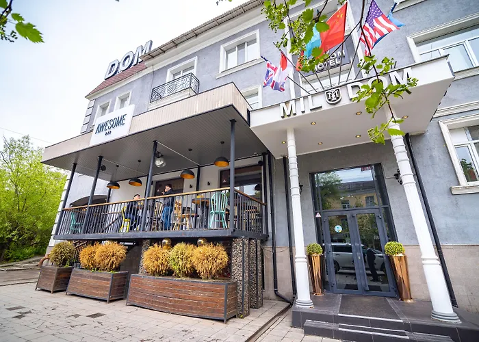 Mildom Hotel