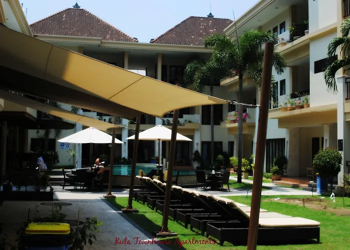 Kuta Town House Apartments