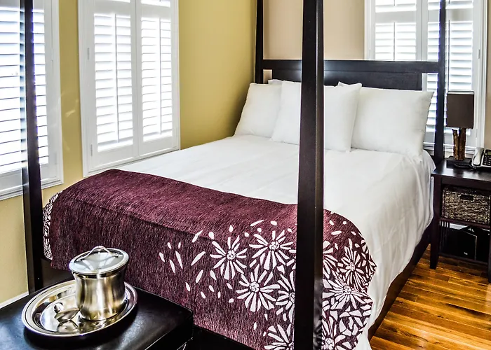 Rio Vista Inn & Suites Santa Cruz