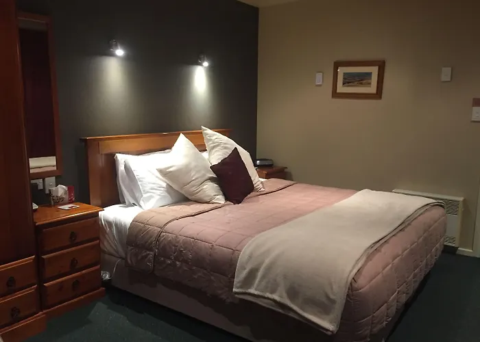 Lake Roxburgh Lodge