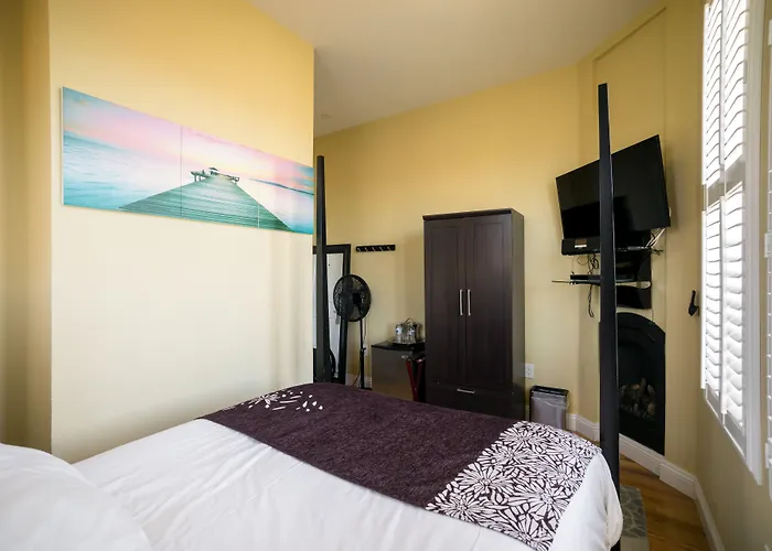 Rio Vista Inn & Suites Santa Cruz