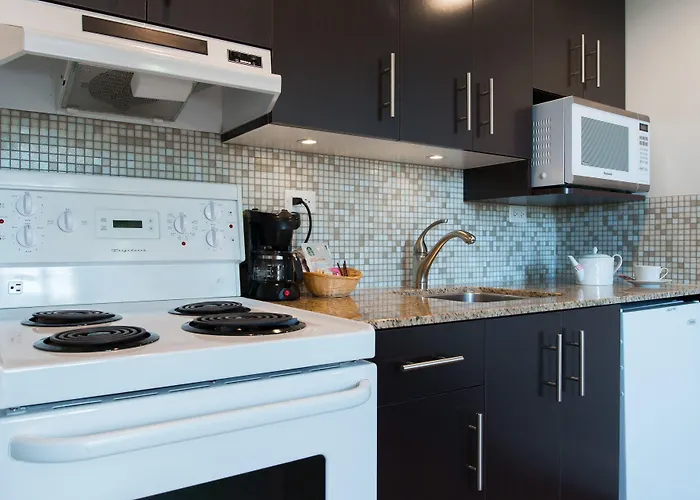 Gage Suites At Ubc
