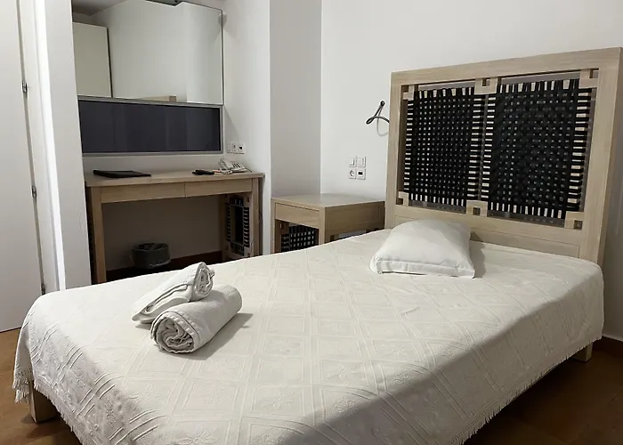 Hotel Nefeli