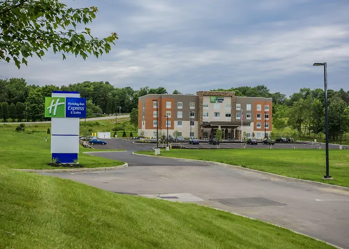 Holiday Inn Express & Suites Jamestown By Ihg