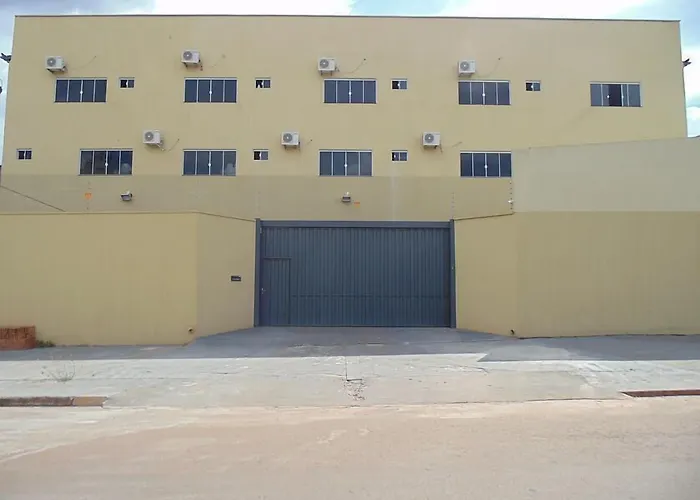 Euro Plaza Hotel - Próximo ao Aeroporto de Goiânia, Santa Genoveva