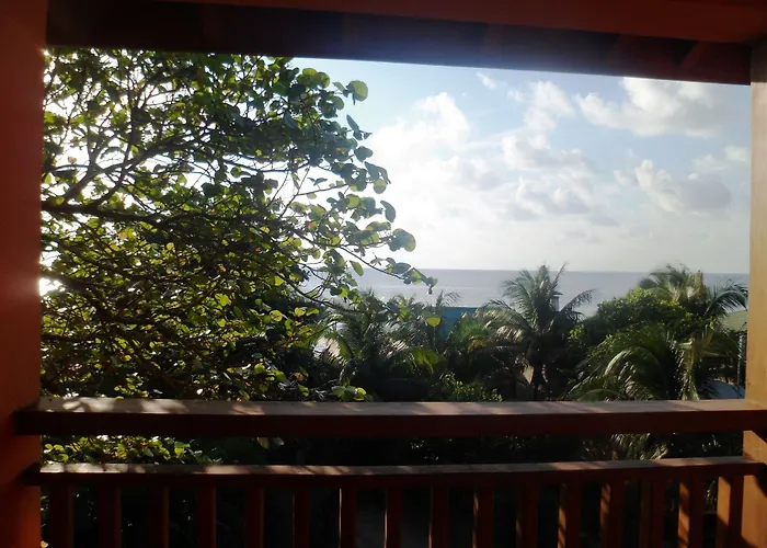 Hotel Posada Seremein Roatan