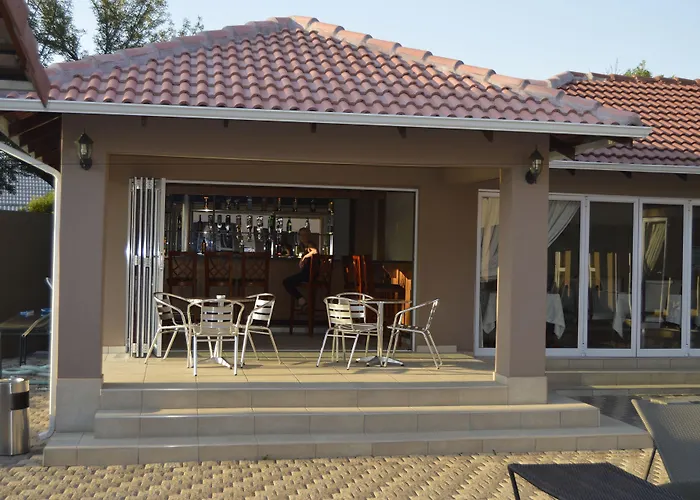 Lakeview Boutique Hotel & Conference Center