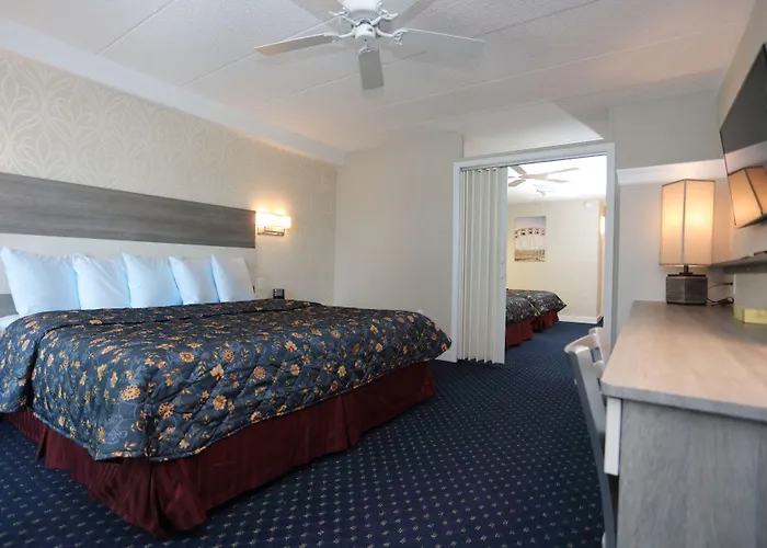 Adventurer Oceanfront Inn