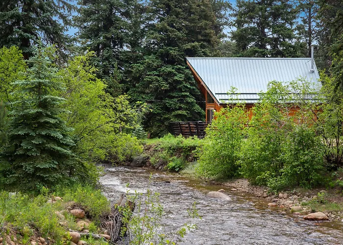 Ponderosa Lodge