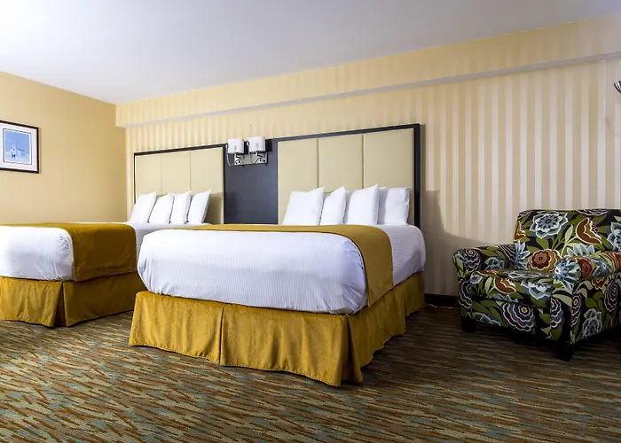 Sinbads Hotel & Suites