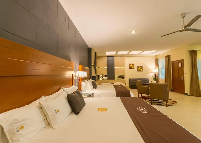 Hotel Ecce Inn & Spa