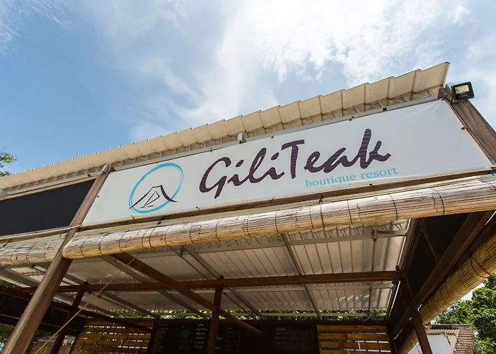 Gili Teak Beach Front Resort