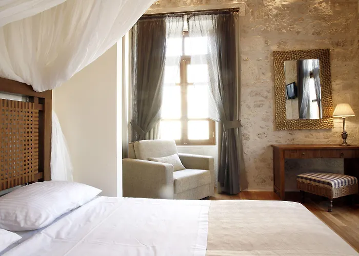 Leo Hotel