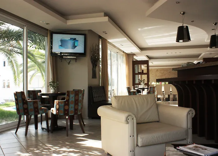 Hotel Cariatis