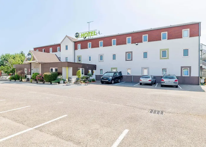B&B Hotel Lyon Saint-Bonnet Mi-Plaine