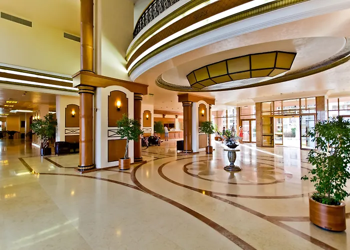 Dit Majestic Beach Resort