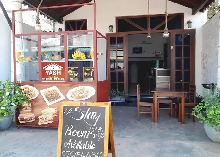 Yash Rest Inn