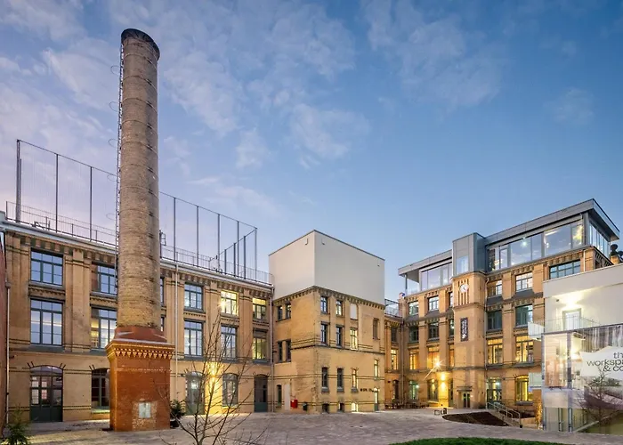 Fabrik Studio Apartments