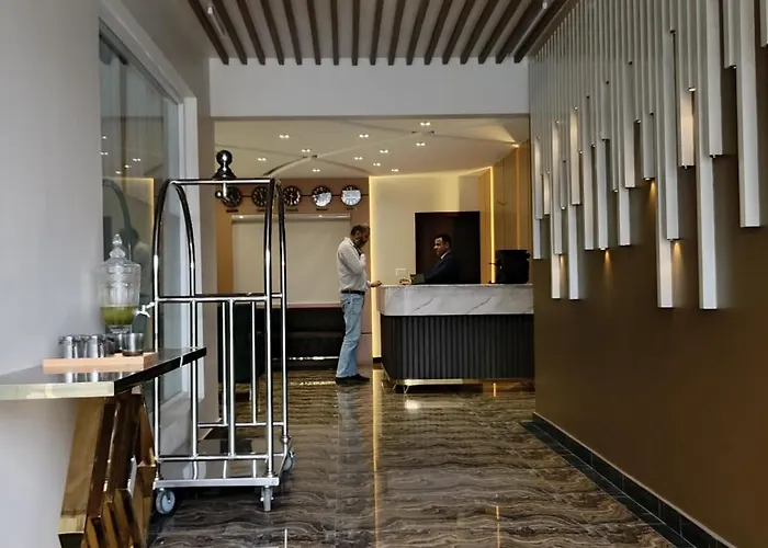 Grand Blu Hotel
