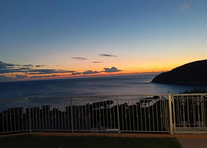 Stella Di Mare - Appartamenti Vista Incantevole Su Moneglia