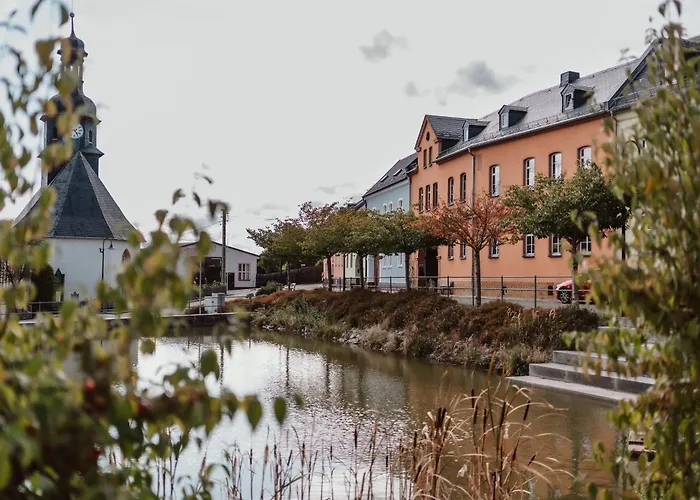 Pension Und Ferienwohnung Am Teich