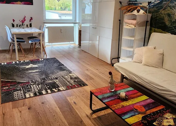 Ferienwohnung Apartment modern, bis 4 Personen, Altstadt fußläufig