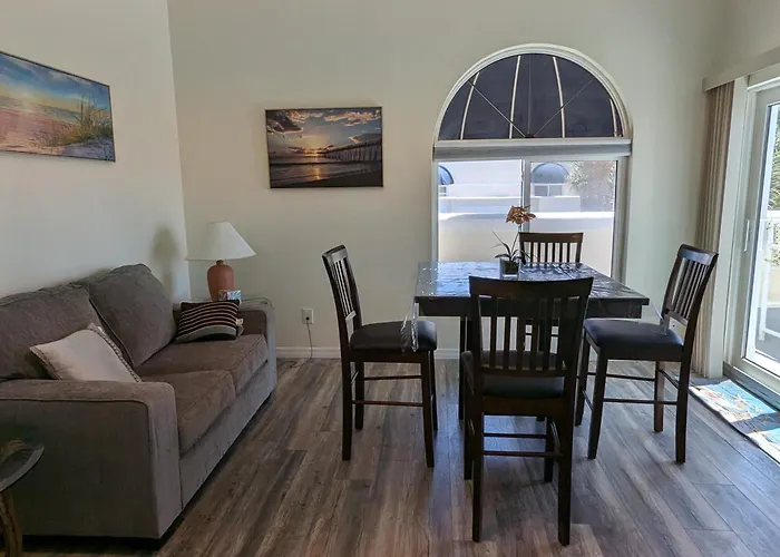 Oceanfront 2Br2B, Ocean Views, Heated Pool, Spa