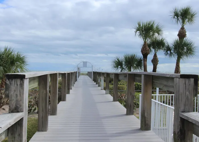 Oceanfront 2Br2B, Ocean Views, Heated Pool, Spa
