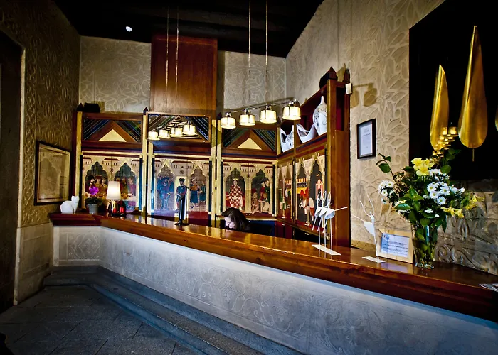Hotel Condes De Castilla