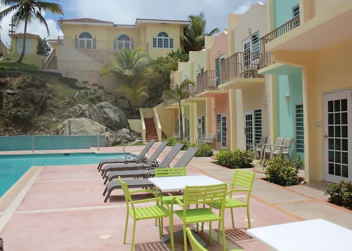 Hotel Lucia Beach