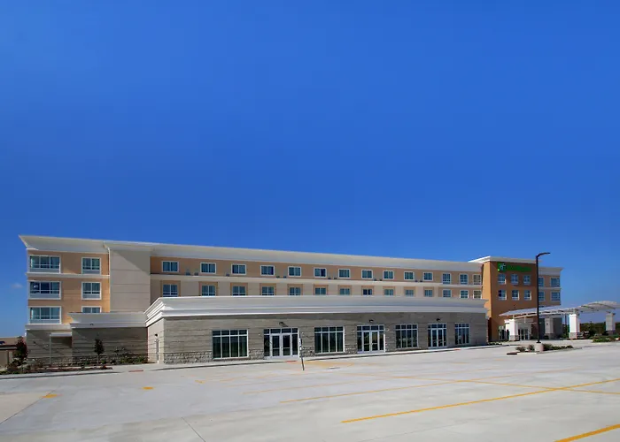 Holiday Inn & Suites Peoria At Grand Prairie By Ihg