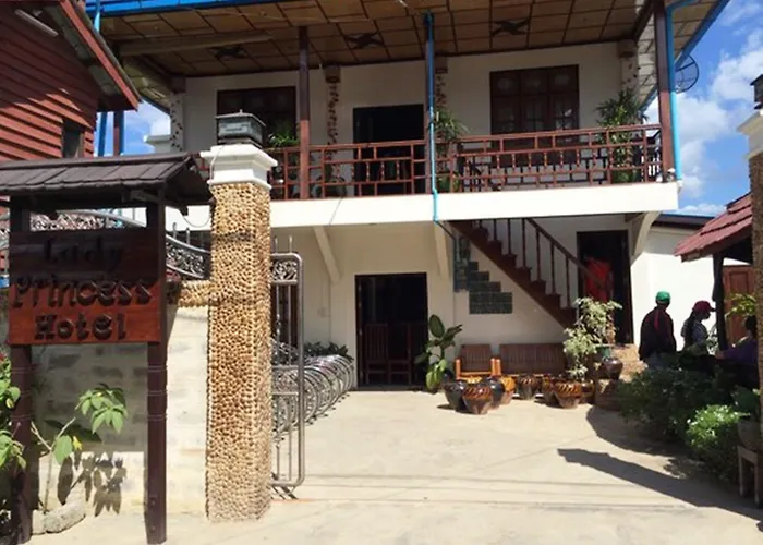 Lady Princess Hotel