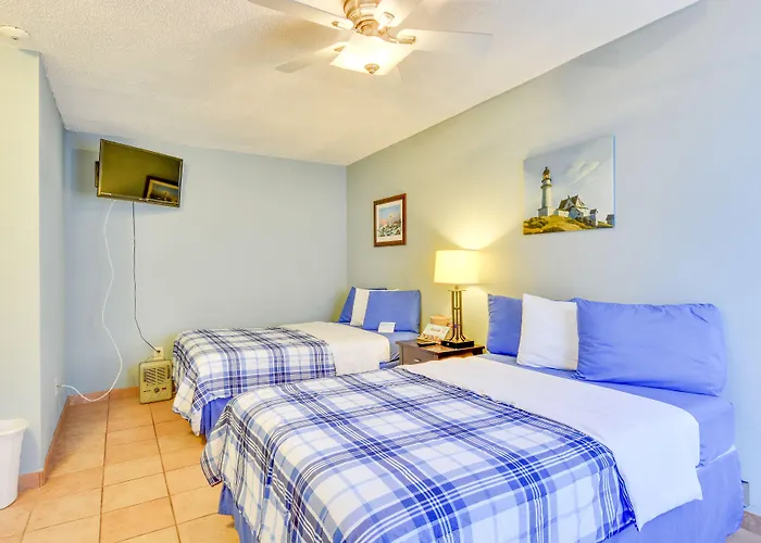 Upper Deck Hotel&Bar - Adults Only