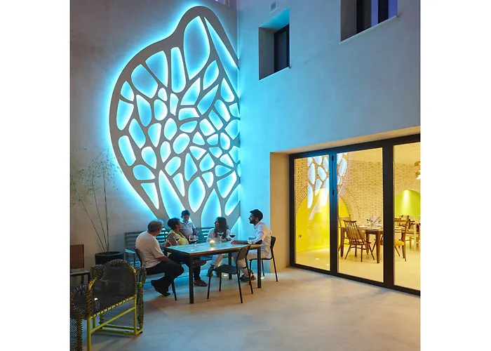 Hotel Galeria Essentia