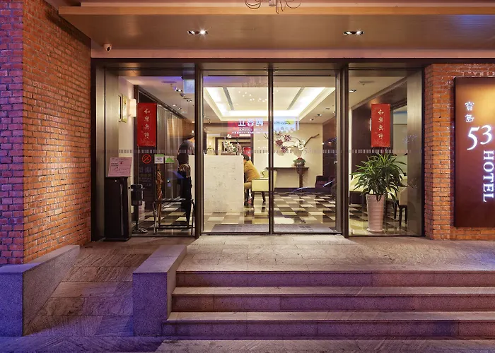 53 Hotel