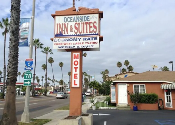 Oceanside Inn & Suites