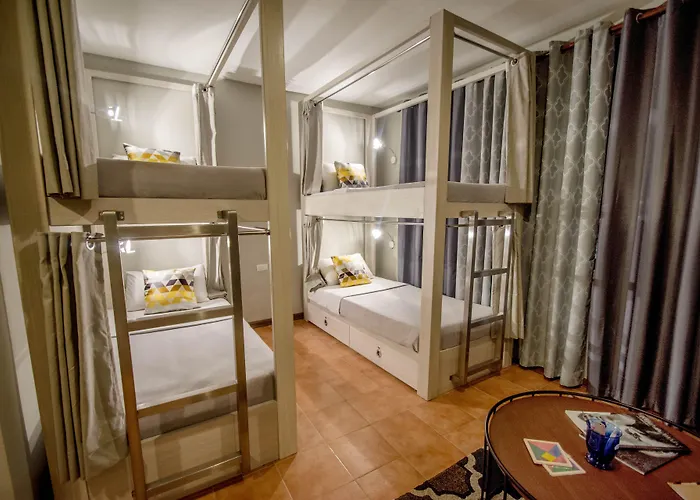 Almont City Hotel