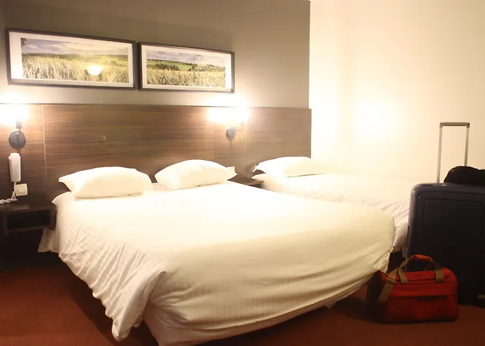 Orly Superior Hotel