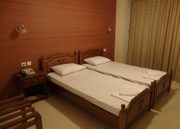 Hotel Flisvos