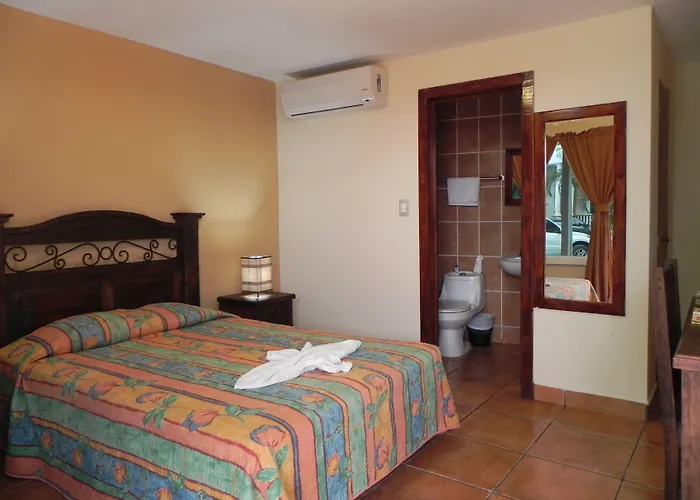 Hotel Puerto Libre