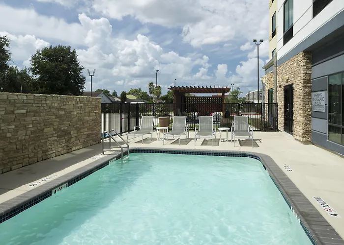 Fairfield Inn & Suites By Marriott Houston Pasadena