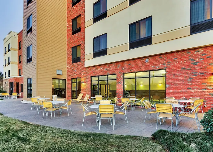 Fairfield Inn & Suites By Marriott Dunn I-95