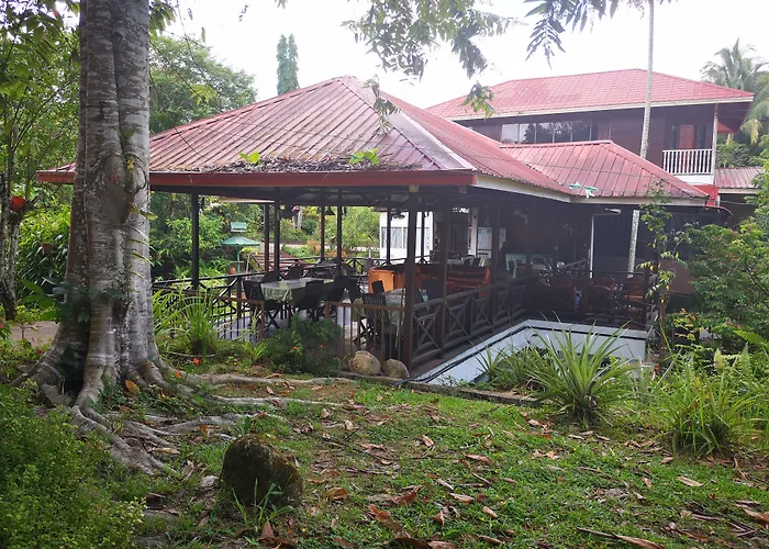 Slagon Homestay